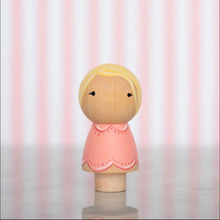 Load image into Gallery viewer, Kokeshi Friendship Doll - Elle