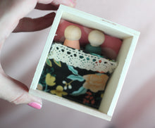 Load image into Gallery viewer, Valentine in a Box