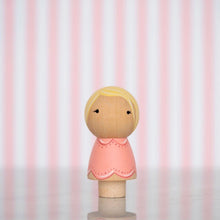 Load image into Gallery viewer, Kokeshi Friendship Doll - Elle