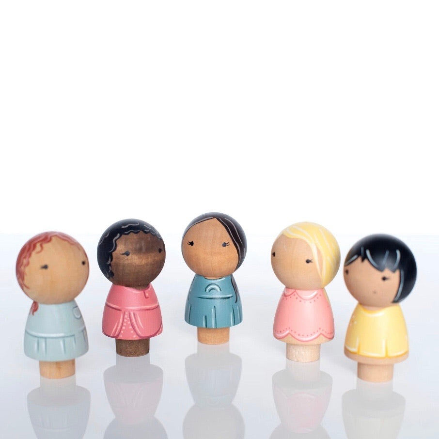 Kokeshi Friendship dolls set of 5