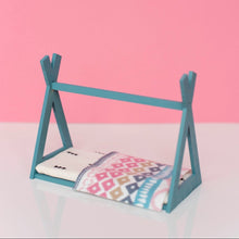 Load image into Gallery viewer, Triangle Frame Bed